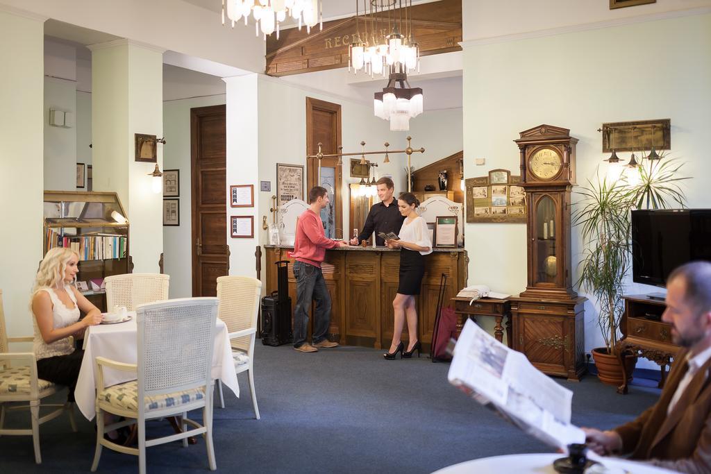 Villa Voyta Praha Bagian luar foto