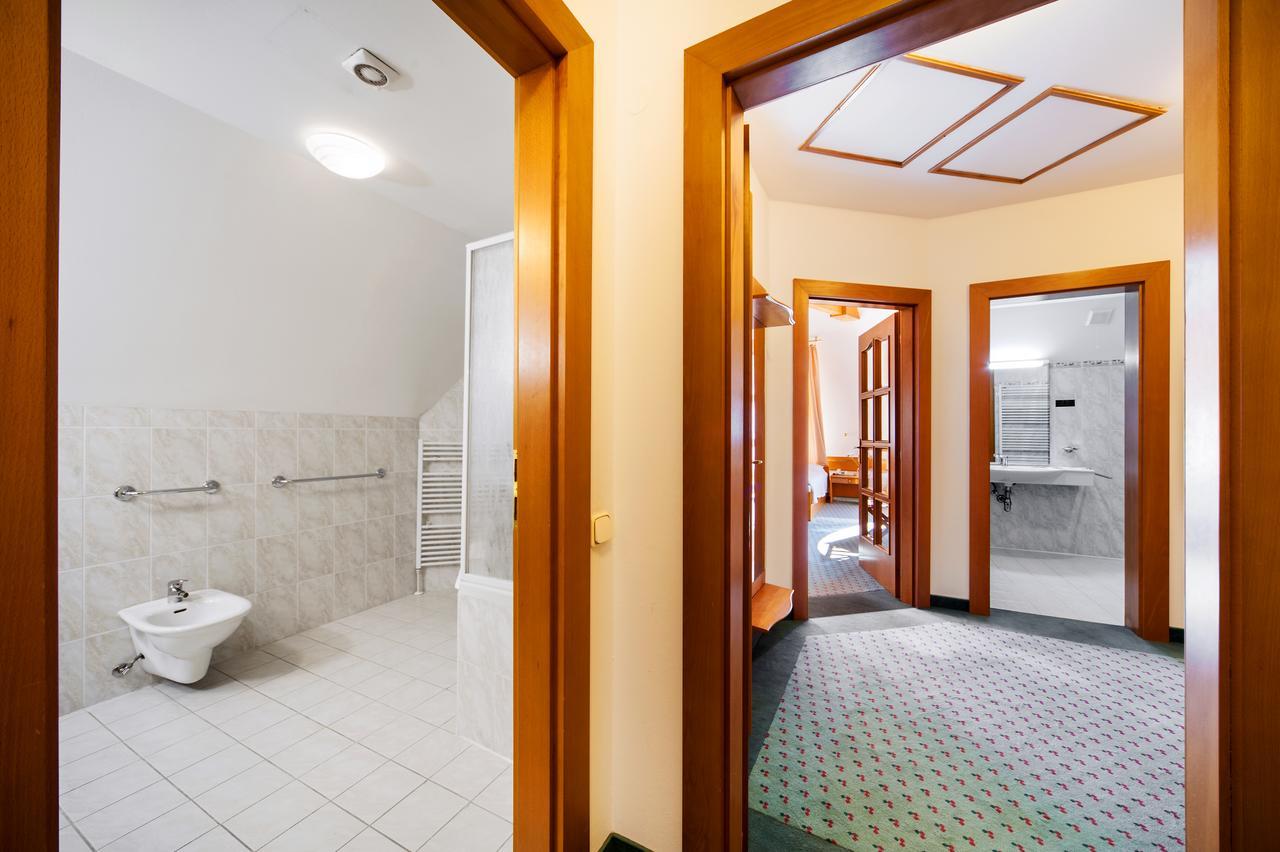 Villa Voyta Praha Bagian luar foto