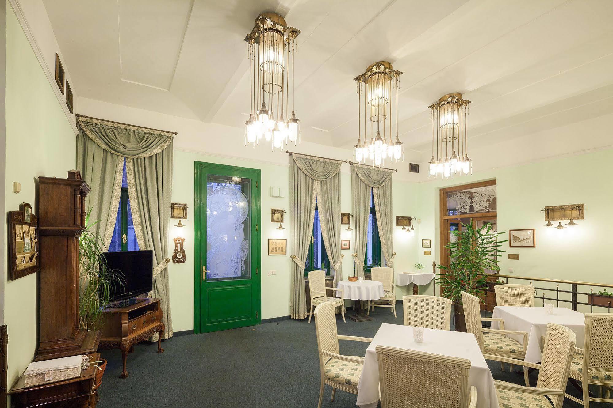 Villa Voyta Praha Bagian luar foto